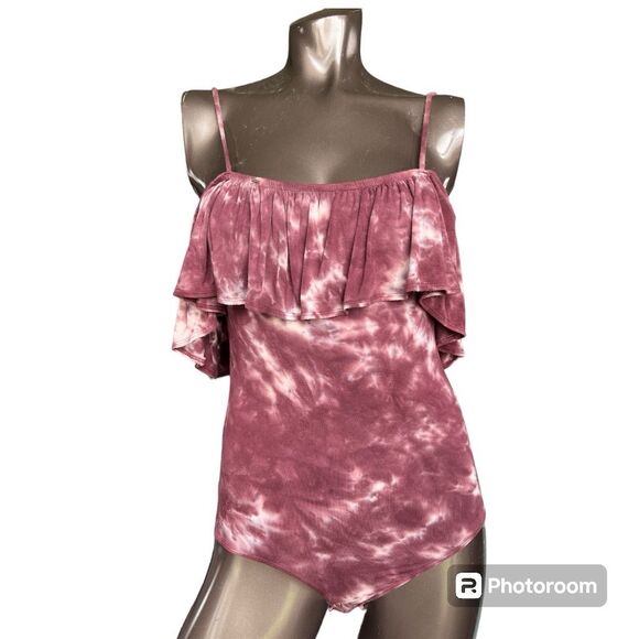 •American Eagle Tie-Dye Off-Shoulder Ruffle Bodysuit M Red Cropped Snap Closure - Picture 1 of 5